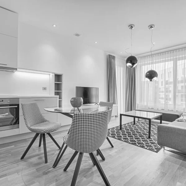 pexels-fotoaibe-1571453